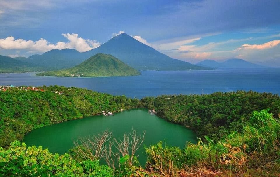 Wisata Maluku Utara